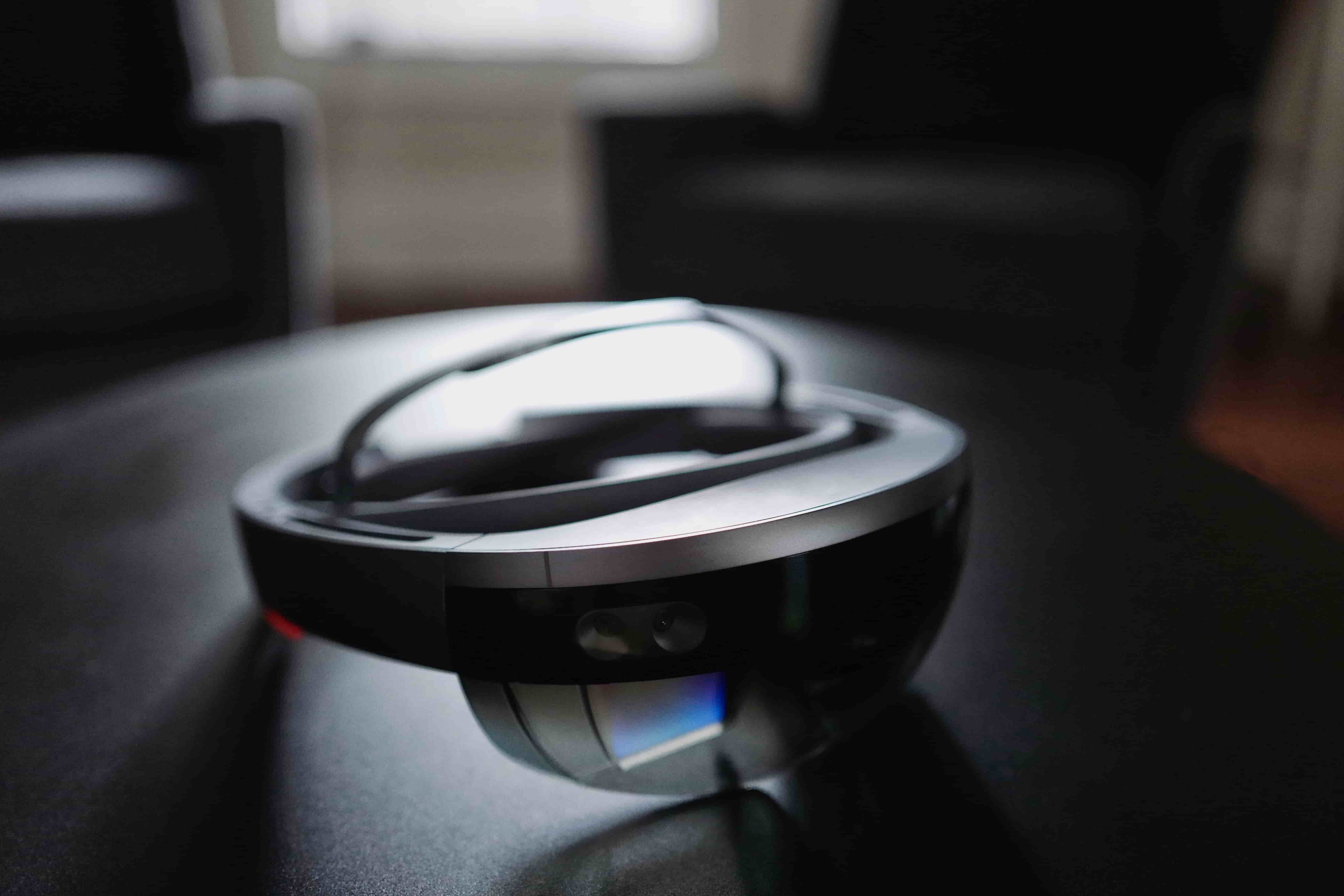 Augmented Reality: current state, future and over 20 use cases • Future