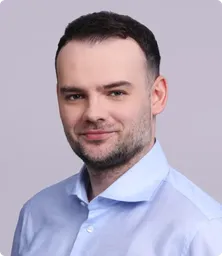 lukasz okonski